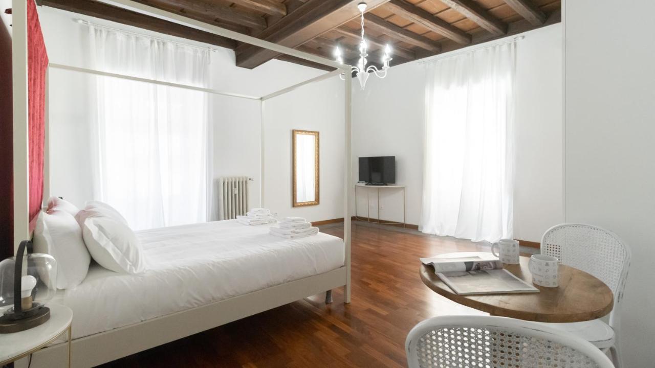 Italianway - Barberini Elegantia Apartments Roma Eksteriør bilde